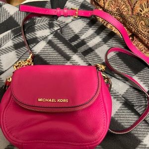 Pink crossbody Michael kors satchel